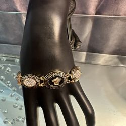 gold plated tarnish free none fade bracelet