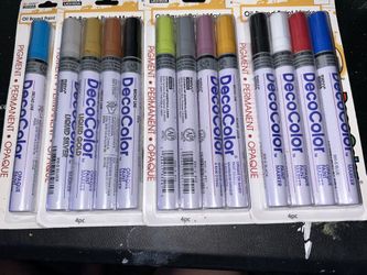 BRAND NEW Marcy Uchida DecoColor Lot Of 4 - 13 Markers Total