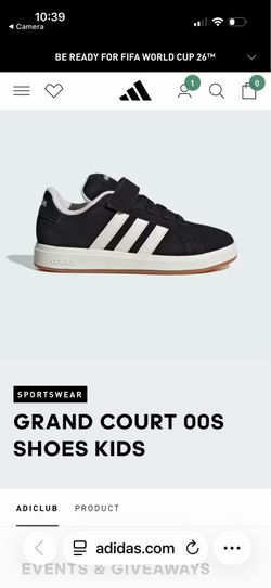 Adidas boys size 3  see description