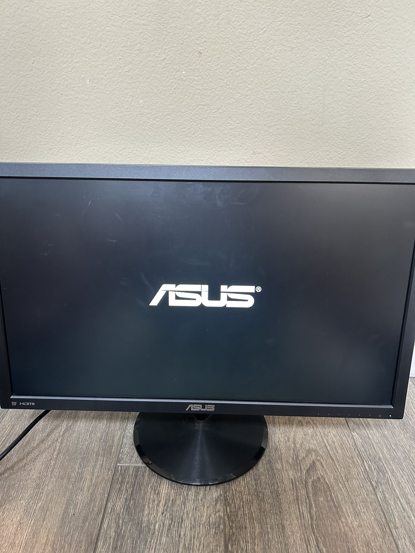 ASUS Monitor (VP 247) like new