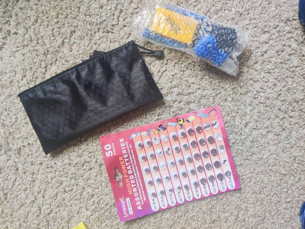 Watch Battery Replacement Tool Kit, with free new 38 watch and toys batteries , Used only 2 months
