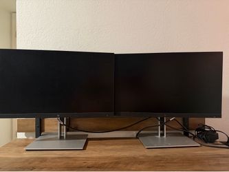 2 HP E23 G4 23’ inch HD monitors