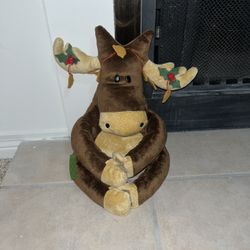 13" PLUSH CHRISTMAS REINDEER MOOSE HUGGING HOLDER~HOLDS GIFT/CANDY/CANDLE/THROW