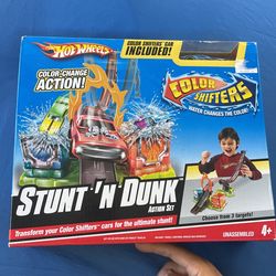 Hot Wheels Stunt N Dunk Color Shifter