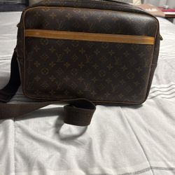LV Messenger Bag