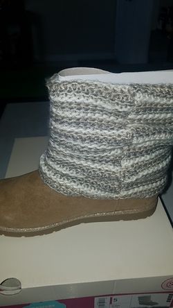 Brand new girls boots