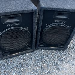 Speakers Size 12