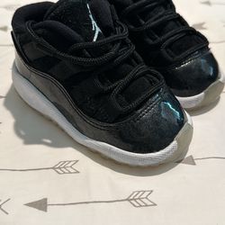 Jordan 11 
