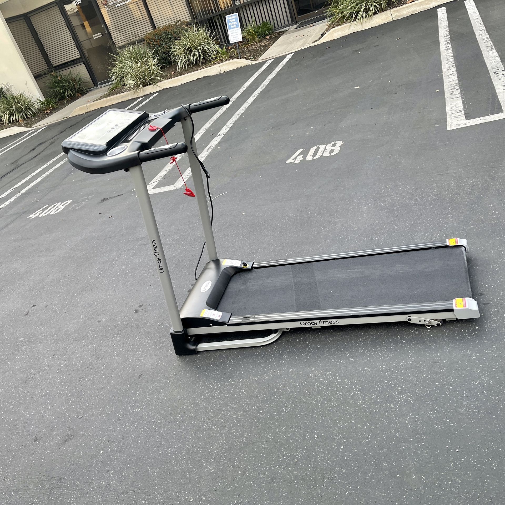 UMAY Fitness Home Folding Incline Treadmill with Pulse Sensors, 3.0 HP Quiet Brushless, 300 lbs Capacity