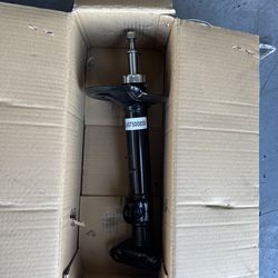 New Front Struts for Toyota Camry 2007-2011 (TRQ)