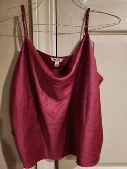 Womens nine west camisole top with thin adjustable straps