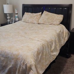 Dark Brown 5-piece QUEEN sized Bedroom Set $35