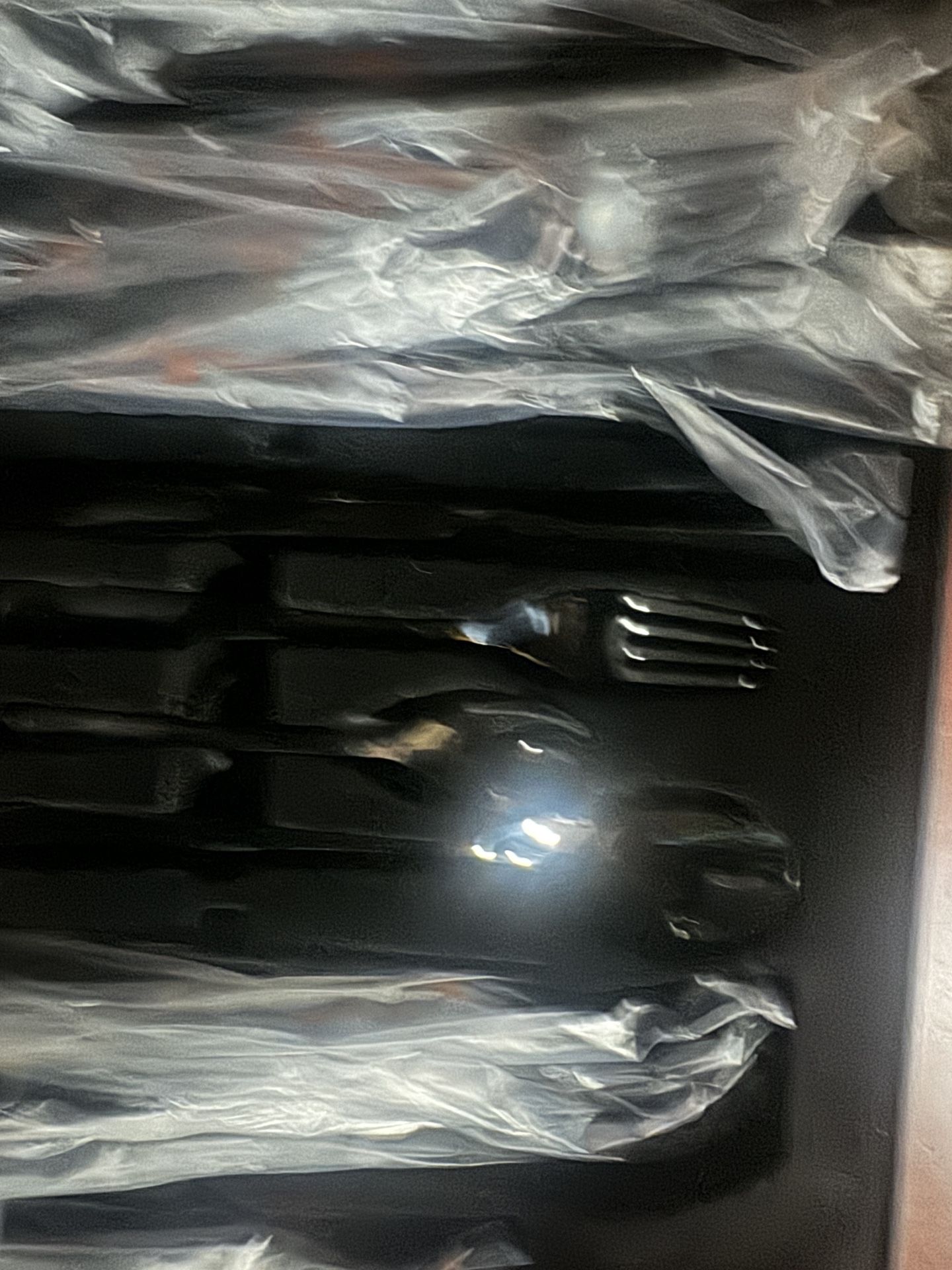Vacasso 24 piece cutlery set