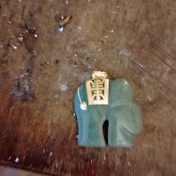 14k Jade Elephant Pendant 
