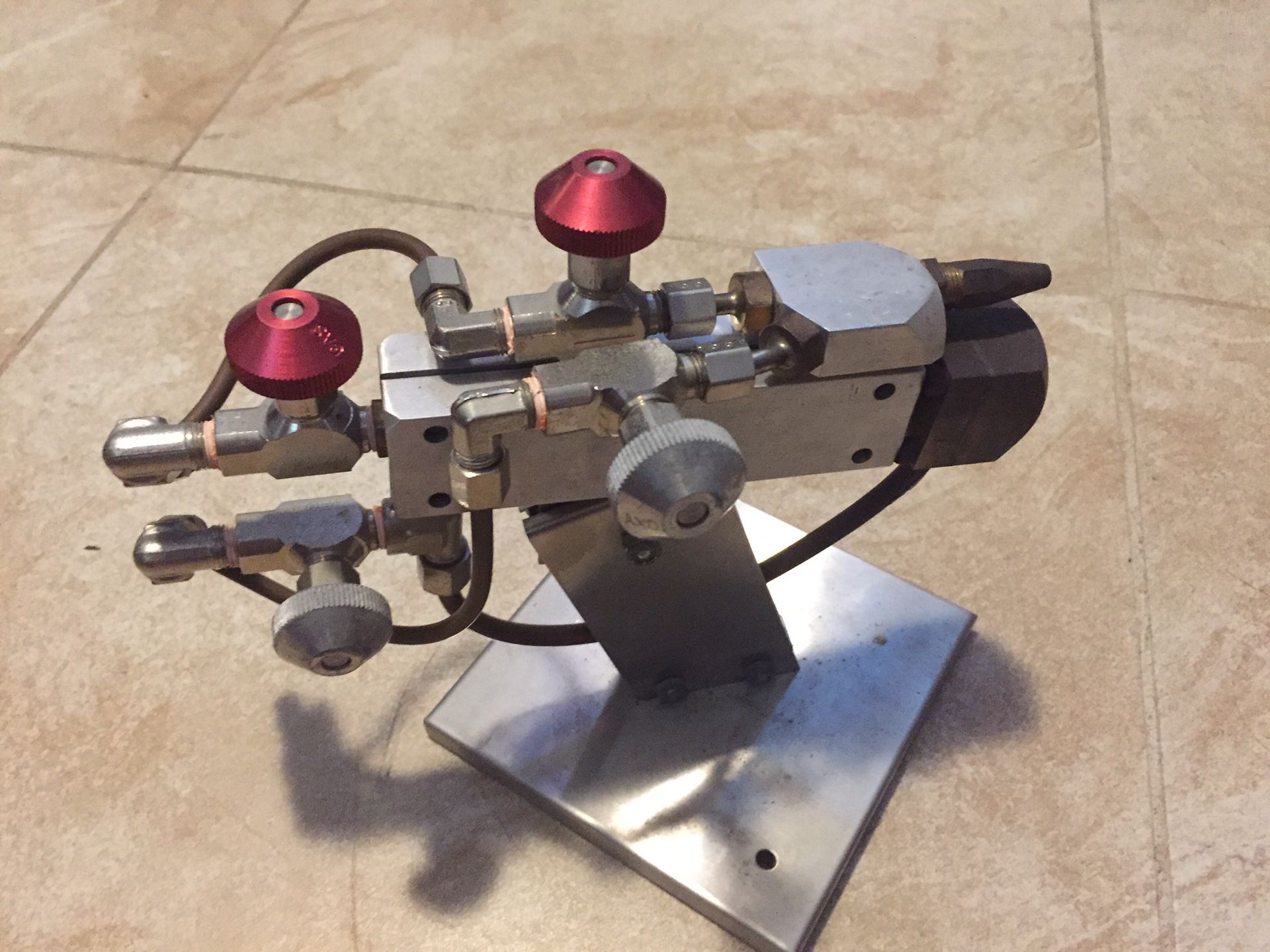 Glass blowing equipment