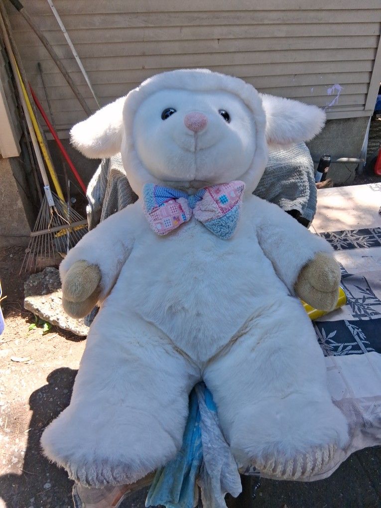 3-foot Plush Stuffed Animal, Fine Toys 