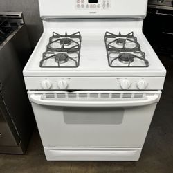 Hot Point 30”Wide Gas Range Stove In White