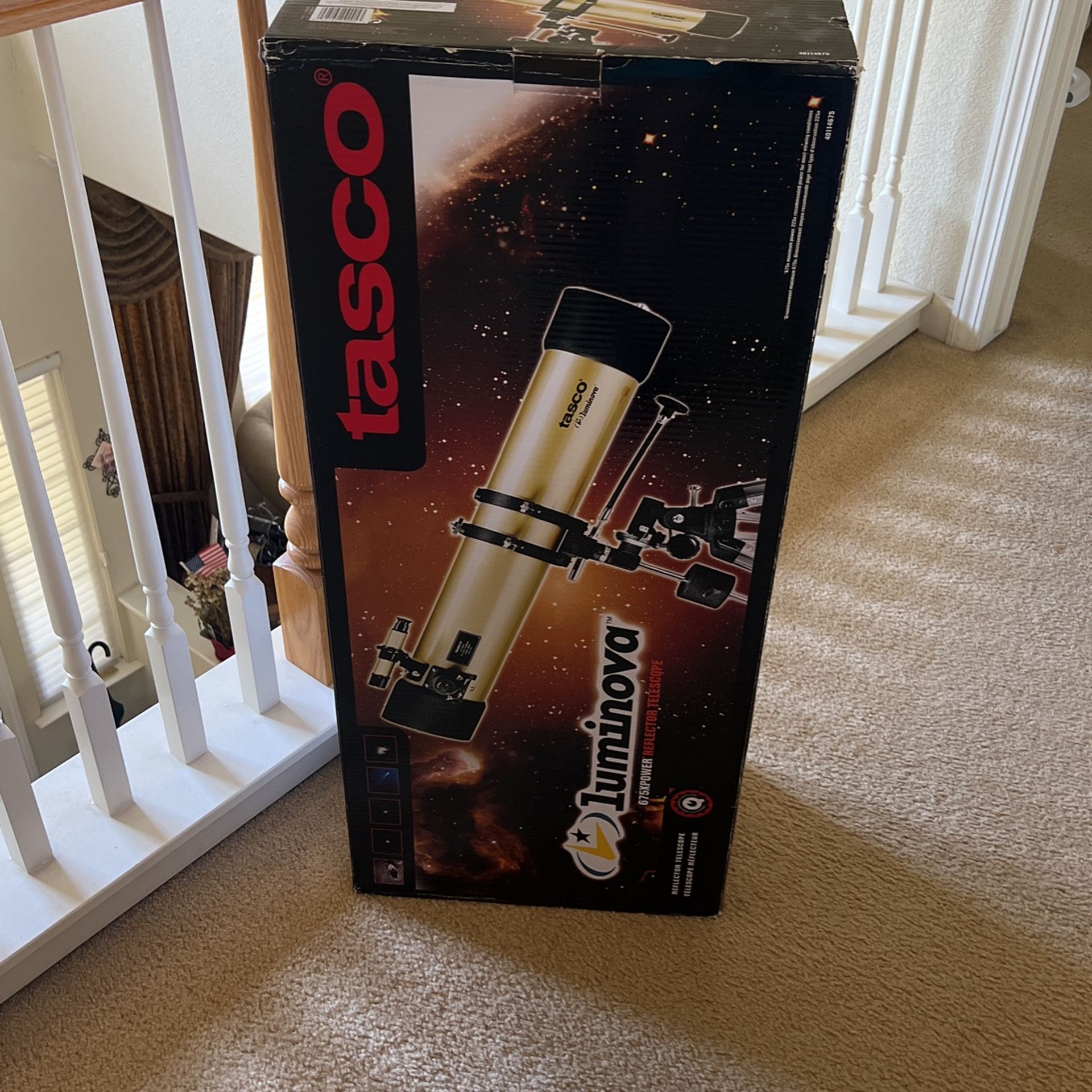 Tasco 675x 114mm Luminova Newtonian Reflector Telescope & Manual Equatorial Mount