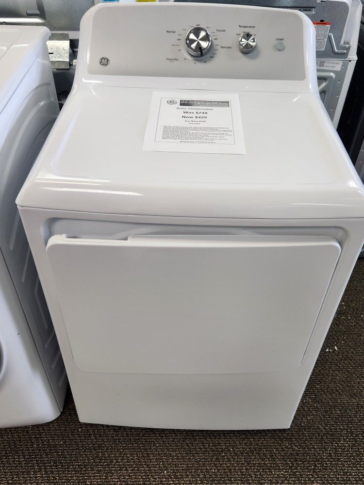7.2 cu. ft. vented Electric Dryer in White with Auto Dry and 120ft Venting