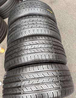 235 45 19 Continental I sell this Seth of tires with 80% of Life the 4