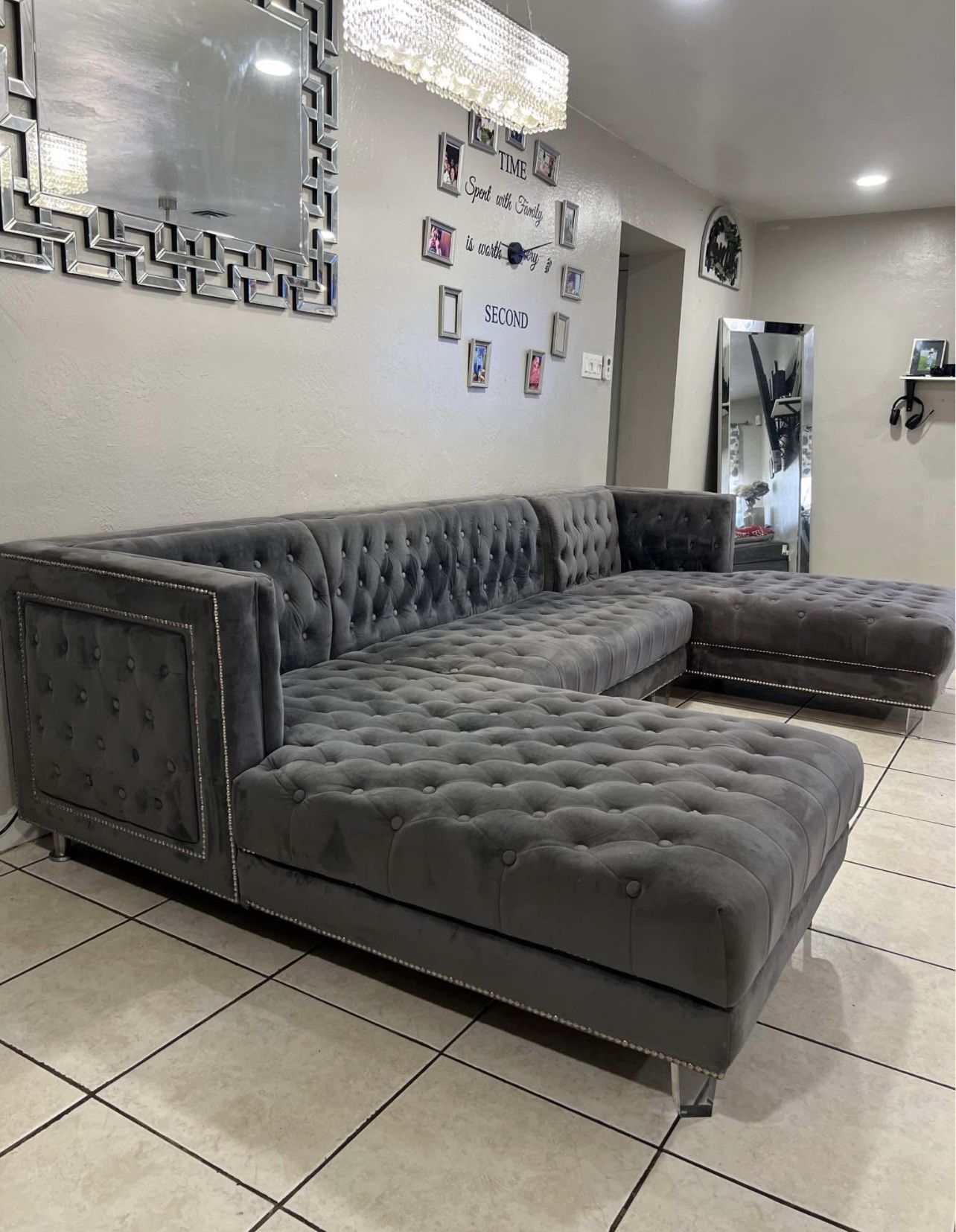 Modern Gray Sectional Couch 