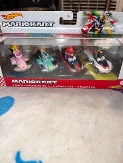 Hot Wheels Mario Kart 4-Pack Die-Cast Set