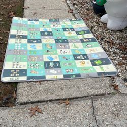 Child’s Alphabet Mat Light Large About 5 By 5 Ft Nice Rolls Up Easy