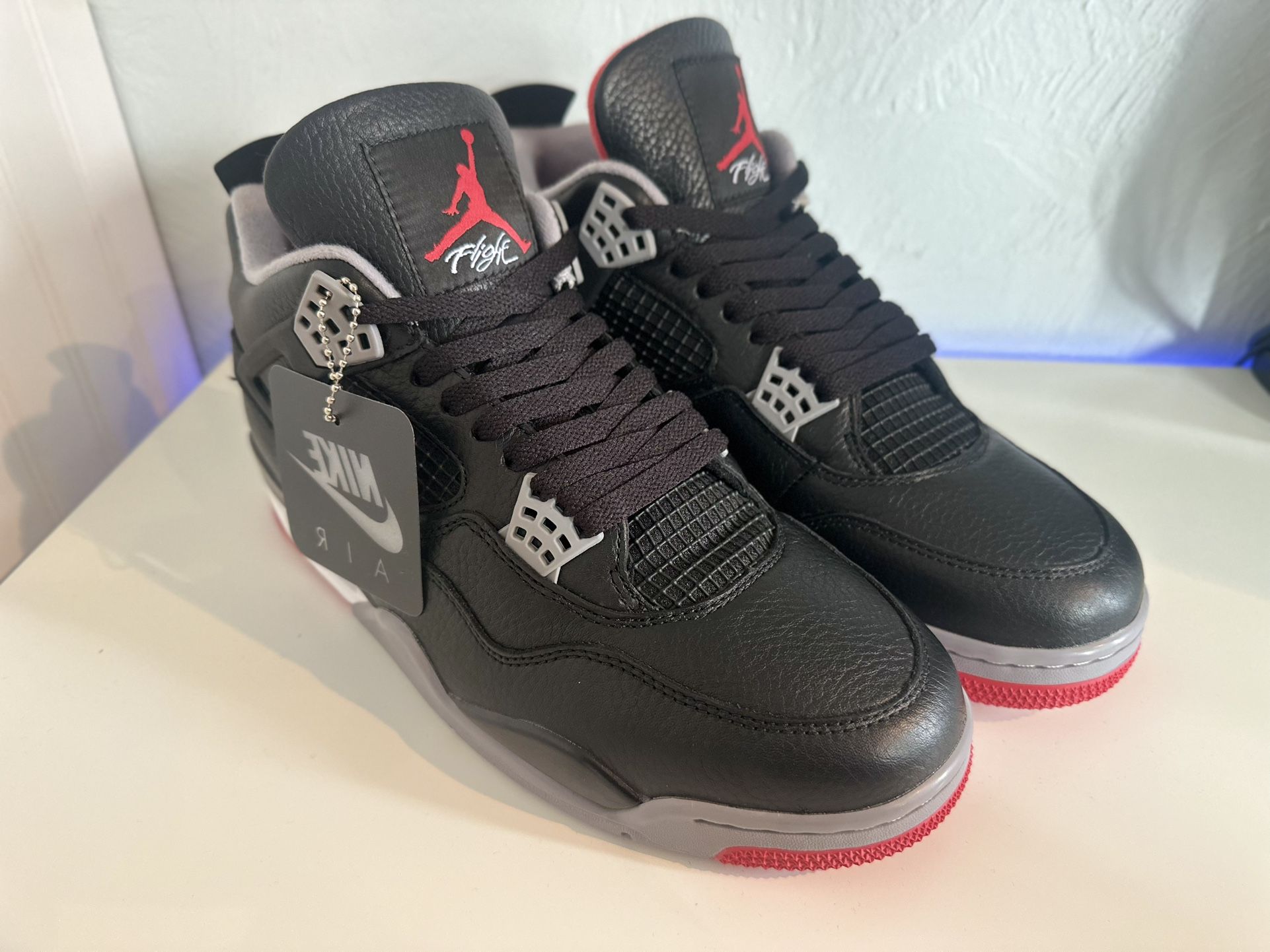 Jordan 4 Retro Bred Reimagined Size 11 