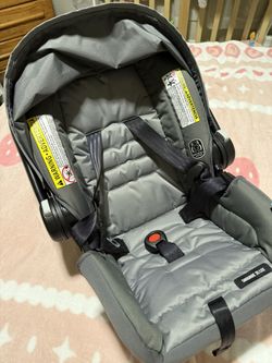 Graco Infant Car seat 