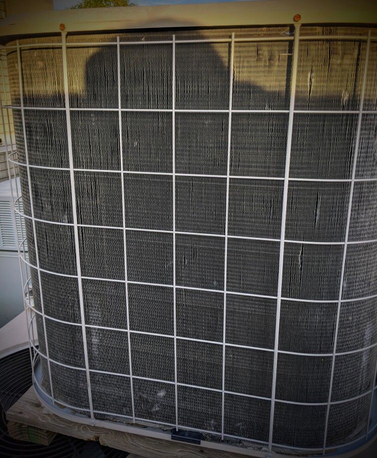 4 ton 2004 Amana ac condenser straight cool
**Fully charged with R22 refrigerant**