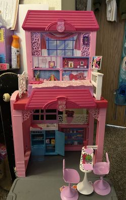 Barbie Glam Vacation House 