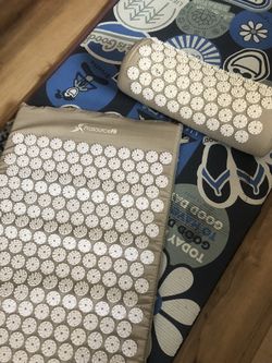 ProsourceFit Acupressure Mat & Pillow Set