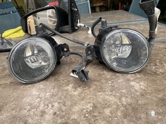 Parts  Nissan Altima 2018   Fog Lights