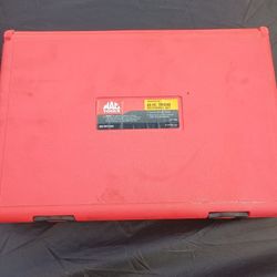 48-PC. Rethreading Tap and Die Set