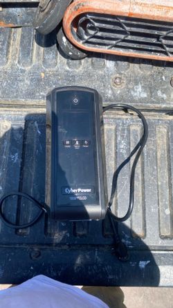CyberPower 1000PFCLCD