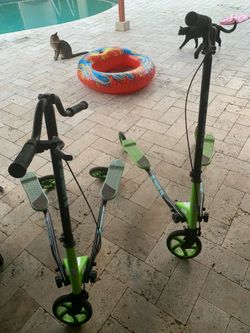 FIKER F3 green Scooters pick up in Coral Springs 33071 $25 each