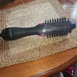 Revlon hair straightener.