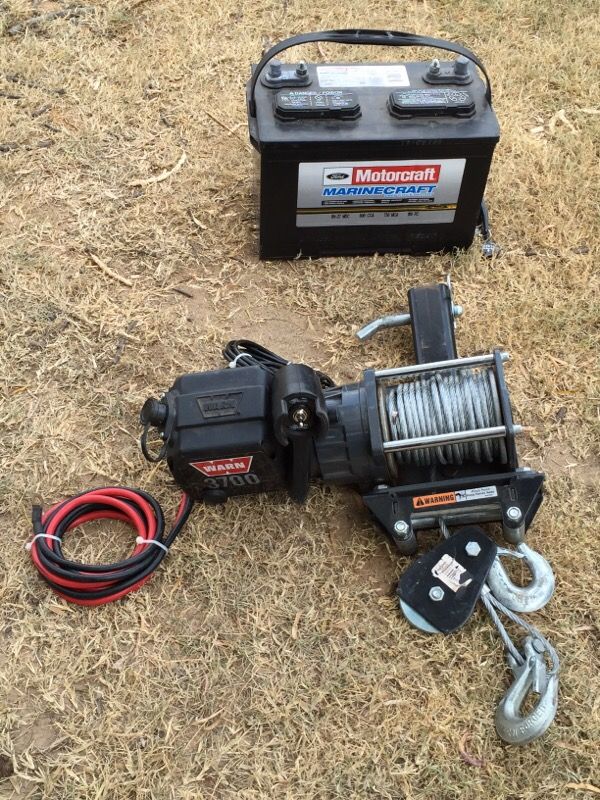 Warn winch 3700 w/ marine battery