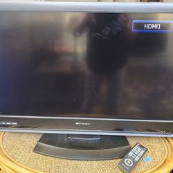Emerson HDTV with Remote 32"