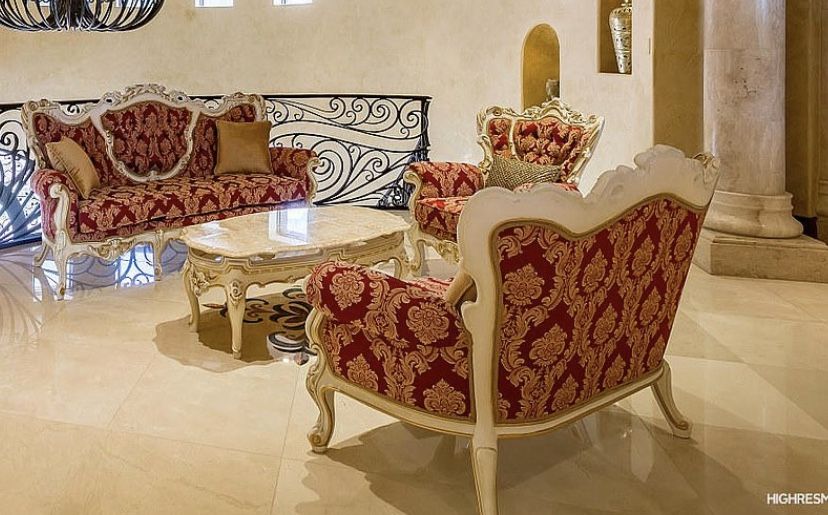 Sofa Set Red/ Gold Vintage