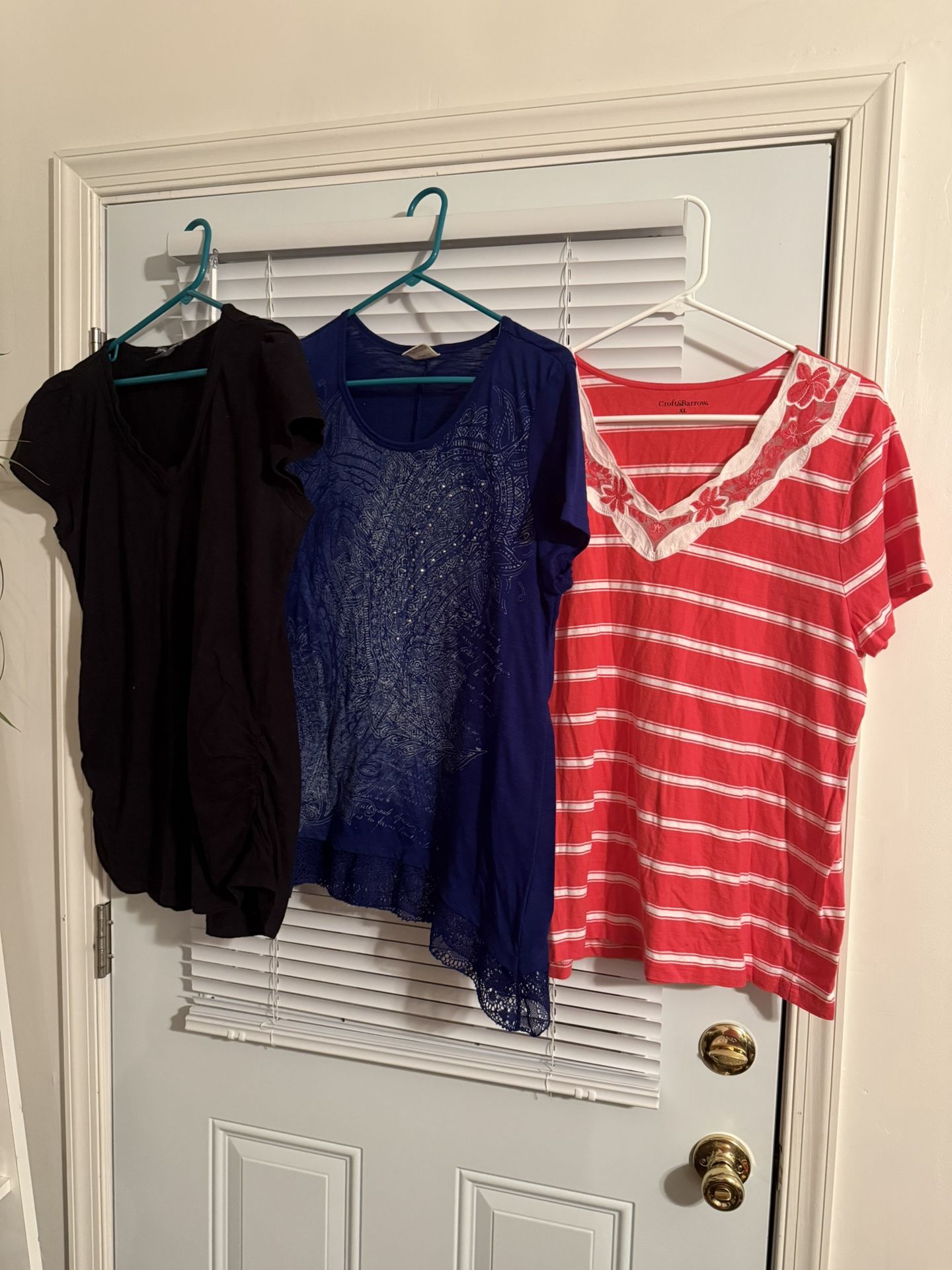 Lot Of Xl Shirts 