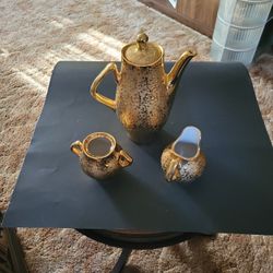 Coffee Service Weeping Bright Gold