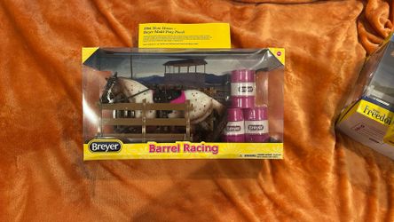 Breyer Barrel Racing Set