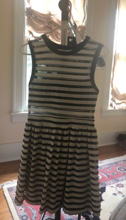 Women’s dress size small like new worn once urban outfitters