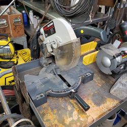 Craftsman 10" Compound Miter Saw 