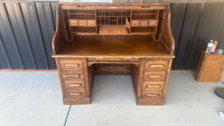 Antique Oak Roll Top Desk