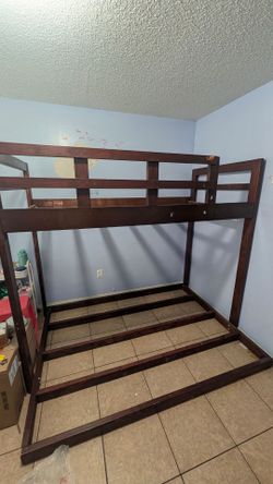 Custom bunk bed