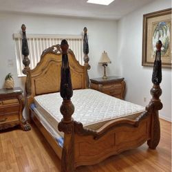 MICHAEL  AMINI king Size Bedroom Set ( Deliver Available) 
