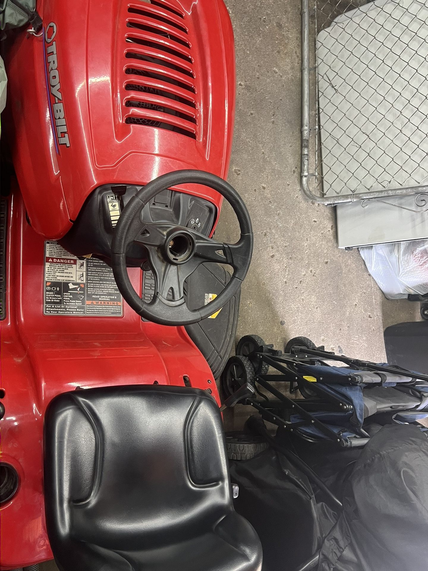 Troy-Bilt Bronco Riding Lawn Mower