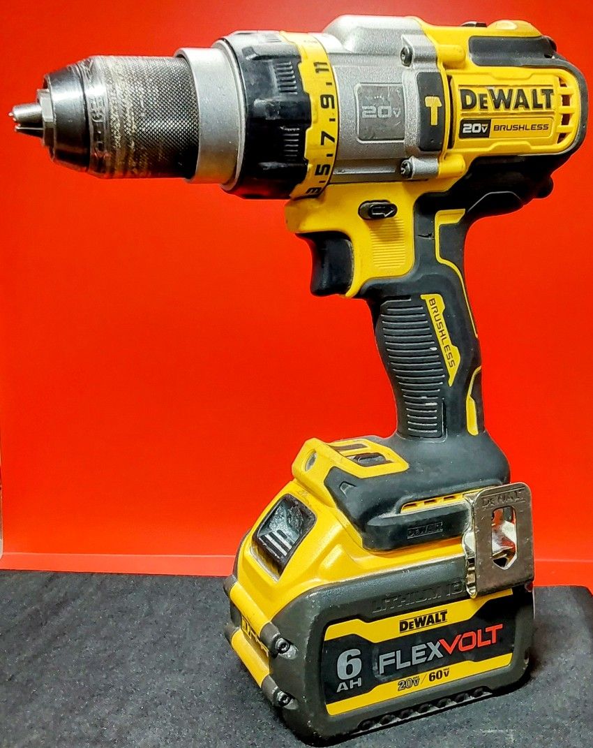 DEWALT
20V MAX Cordless Brushless 1/2 in. Hammer Drill/Driver with
FLEXVOLT ADVANTAGE and (1) FLEXVOLT 6.0Ah Battery